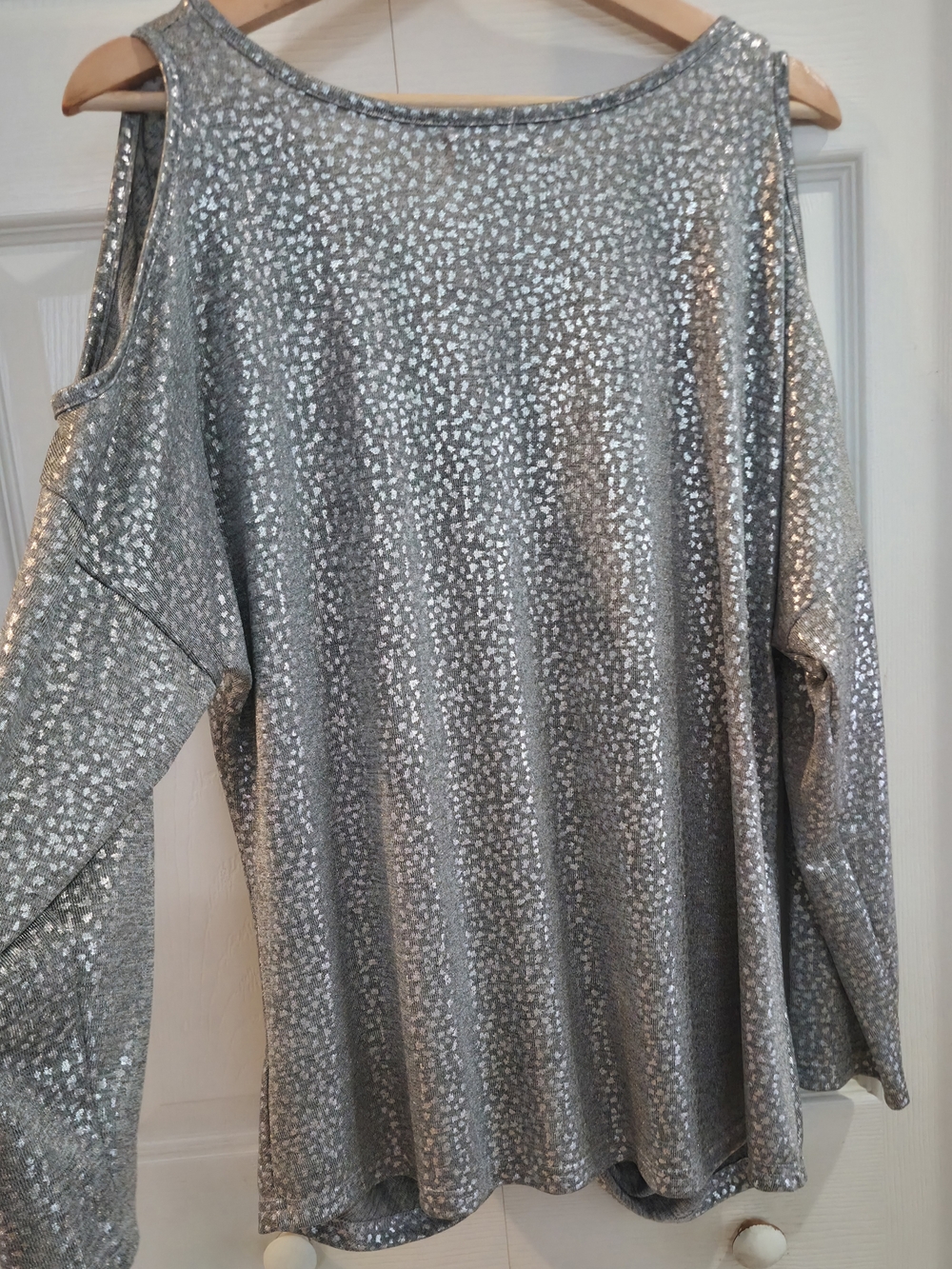 Women's Silver Cold-Shoulder Metallic Top